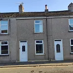 Hébergement de vacances Unique, Cosy, District Artist Hideaway - 5 Bd Millom