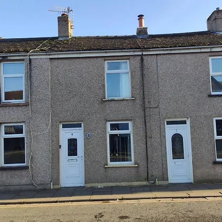 Tatil Evi Unique, Cosy, District Artist Hideaway - 5 Bd Millom