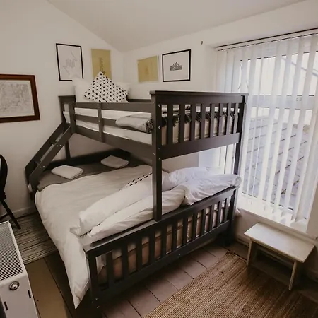 Unique, Cosy, District Artist Hideaway - 5 Bd Millom