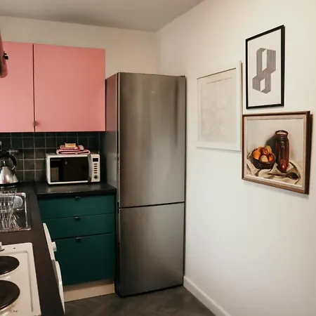 Unique, Cosy, District Artist Hideaway - 5 Bd Nyaraló Millom