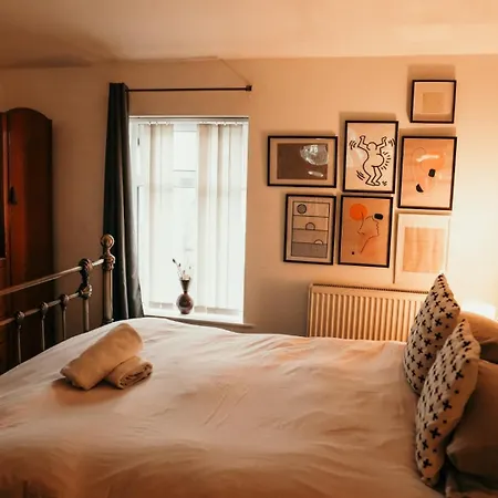 Unique, Cosy, District Artist Hideaway - 5 Bd Nyaraló Millom