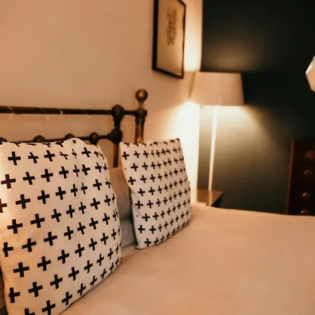 Nyaraló Unique, Cosy, District Artist Hideaway - 5 Bd Millom